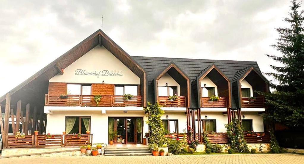 Blumenhof Bucovina Hotel Voroneţ Exterior foto