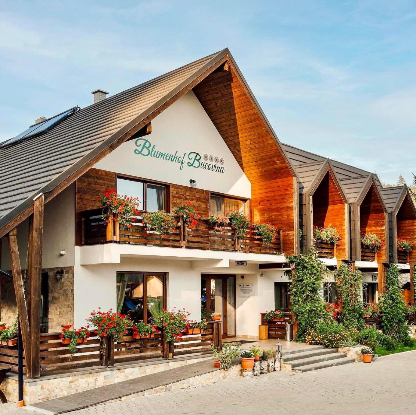 Blumenhof Bucovina Hotel Voroneţ Exterior foto